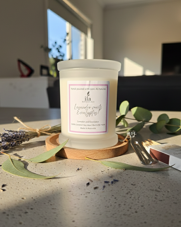 Natural Fragrance Candle - Lavender and Eucalyptus